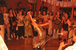 311240_281313725219295_1426339_n